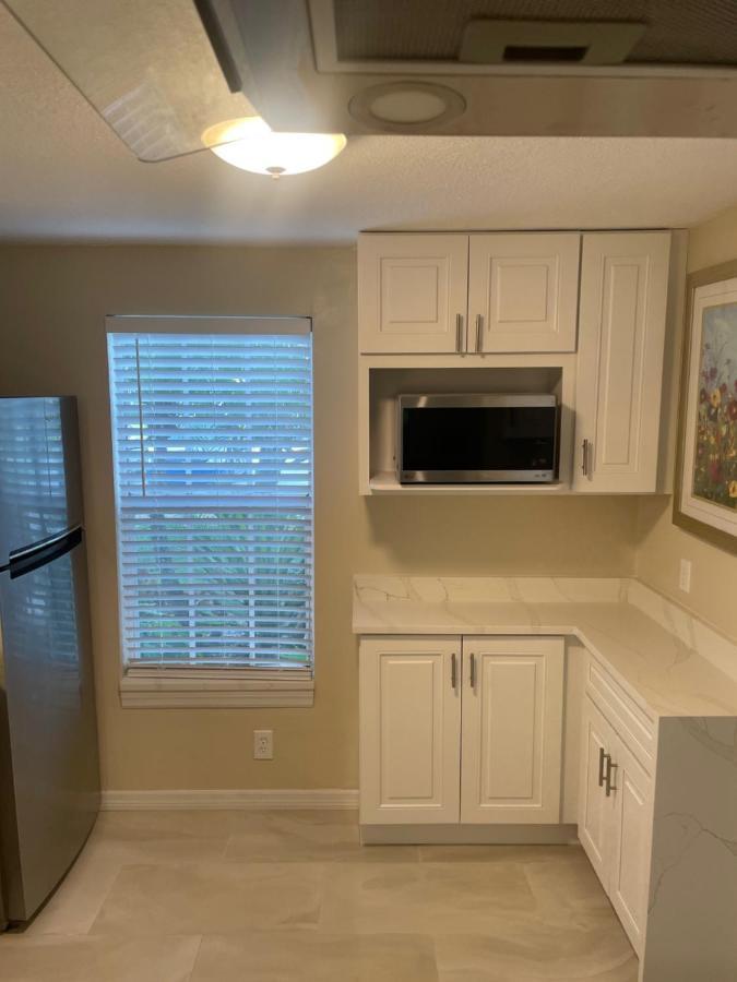 Coastal Townhome In Jupiter 1 Mile To Beach! المظهر الخارجي الصورة