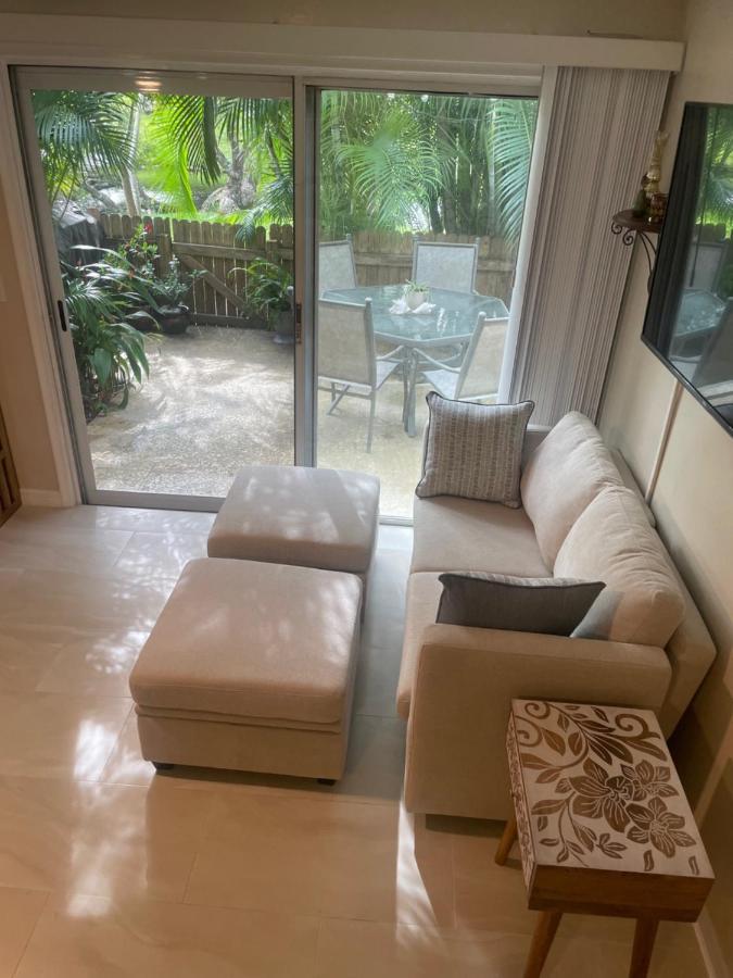 Coastal Townhome In Jupiter 1 Mile To Beach! المظهر الخارجي الصورة